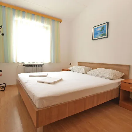 Slavka 1155 דירה *